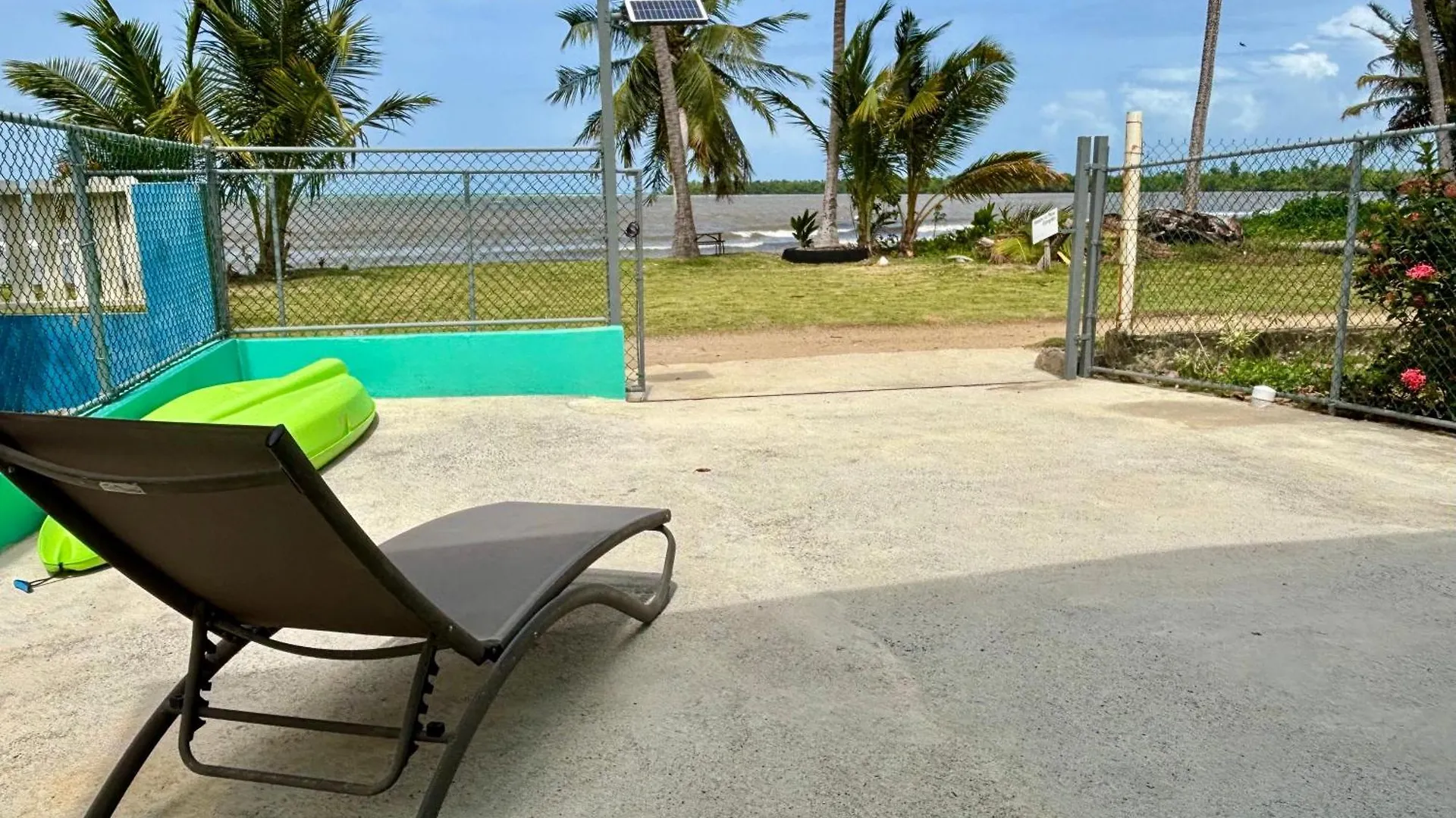 Mami Ana Beach House, The Oceanfront Rest Hideaway ! Ceiba 0*,  Puerto Rico