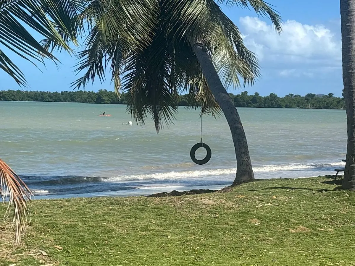Villa Mami Ana Beach House, The Oceanfront Rest Hideaway ! Ceiba