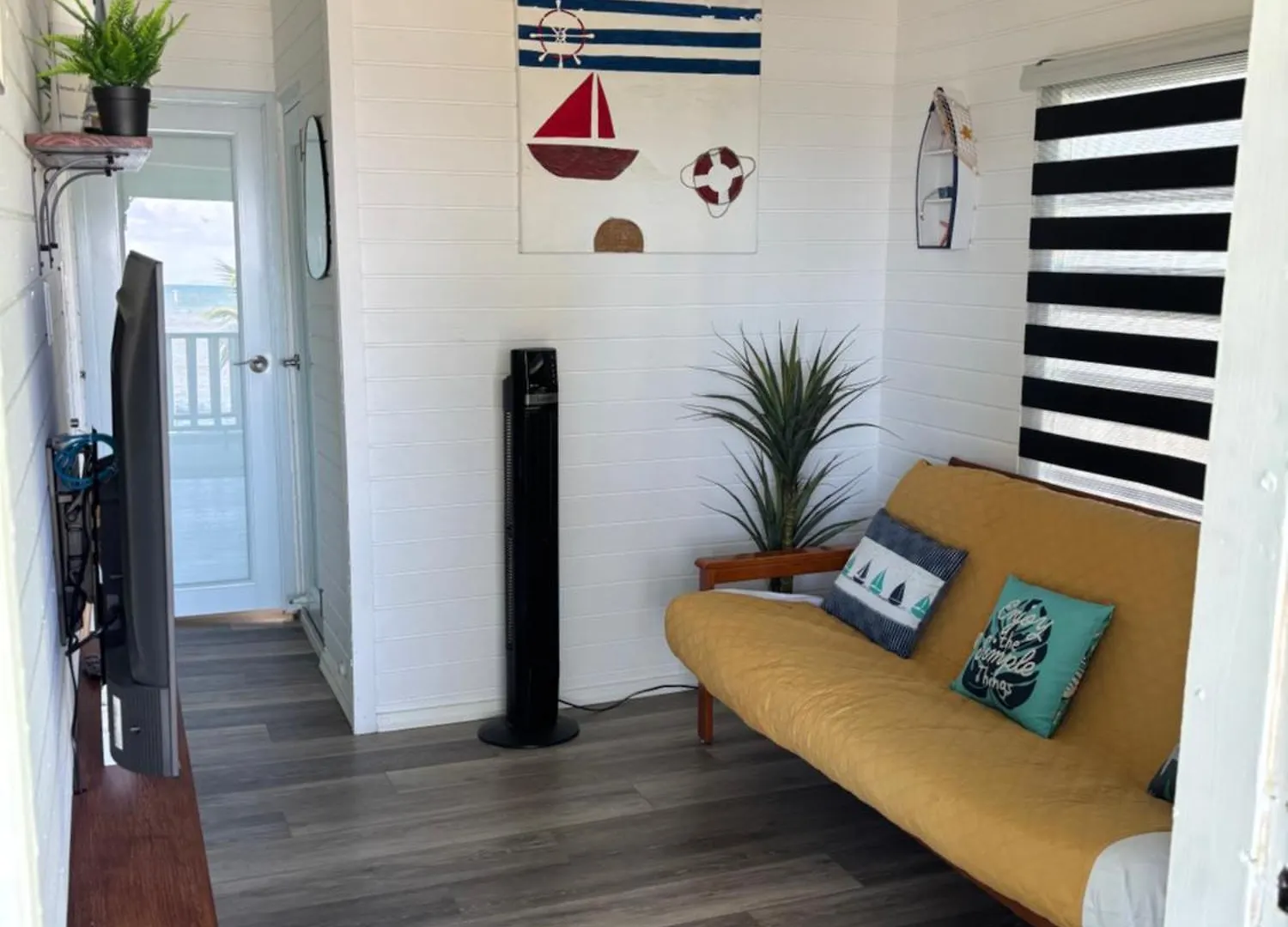 Mami Ana Beach House, The Oceanfront Rest Hideaway ! Ceiba Porto Riko
