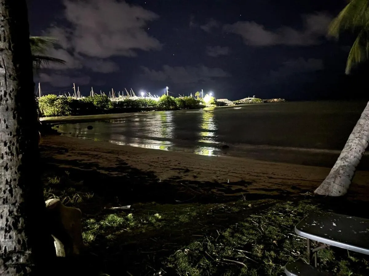 Mami Ana Beach House, The Oceanfront Rest Hideaway ! Ceiba Villa