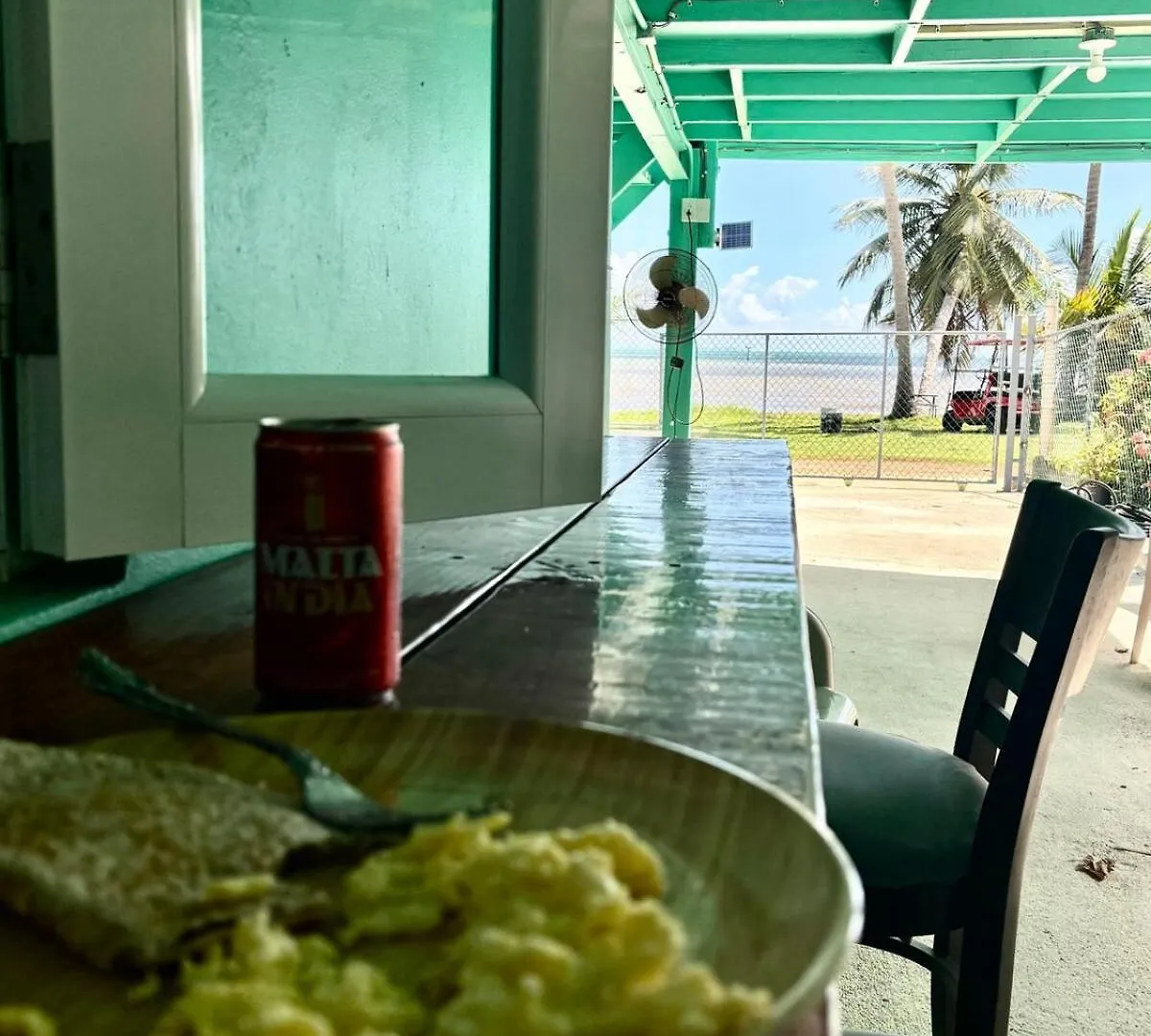 Villa Mami Ana Beach House, The Oceanfront Rest Hideaway ! Ceiba Porto Riko